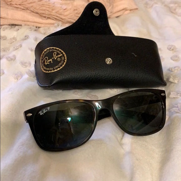 Ray ban wayfarer sunglasses - Picture 1 of 6
